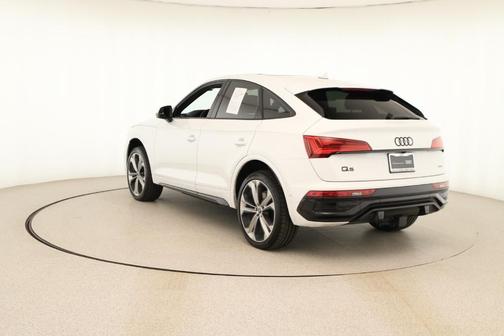 2025 Audi Q5 45 S line quattro Premium