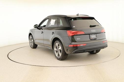 2025 Audi Q5 40 Premium