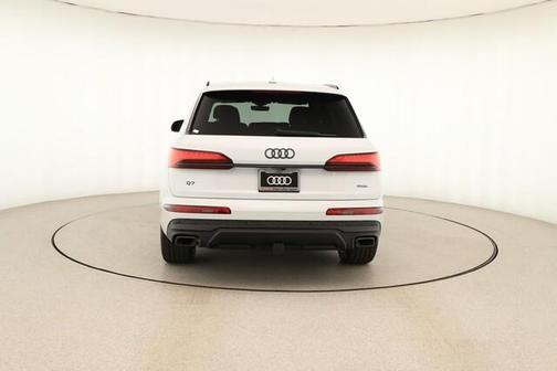 2026 Audi Q7 55 Premium Plus