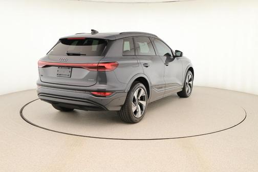 2025 Audi Q6 e-tron Premium