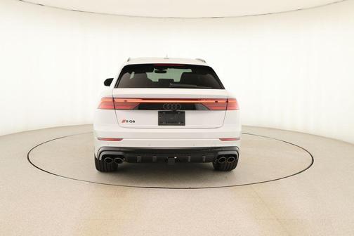 2026 Audi SQ8 4.0T Premium Plus
