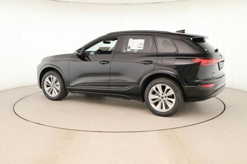 2025 Audi Q6 e-tron Premium