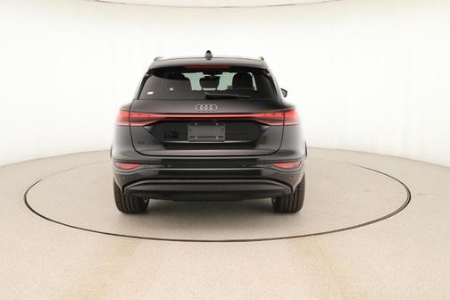 2025 Audi Q6 e-tron Premium
