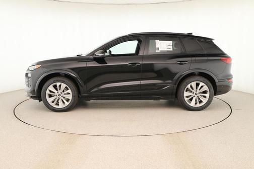 2025 Audi Q6 e-tron Premium