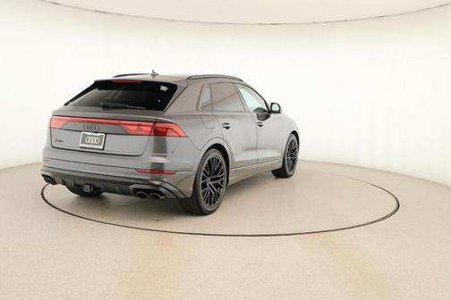 2026 Audi SQ8 4.0T Prestige