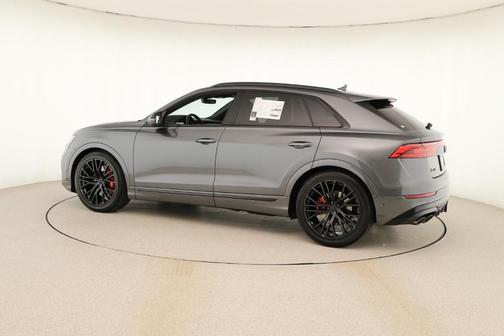 2026 Audi SQ8 4.0T Prestige