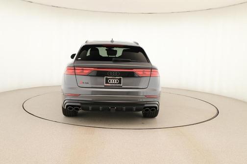2026 Audi SQ8 4.0T Prestige