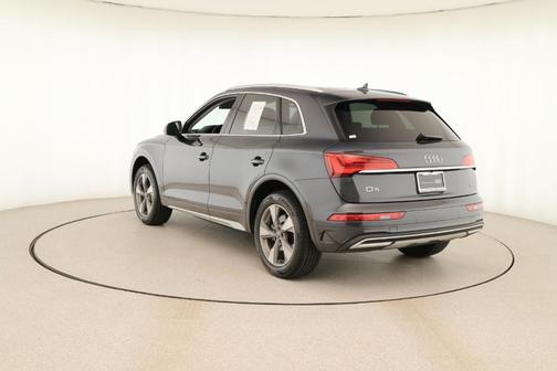 2023 Audi Q5 40 Premium