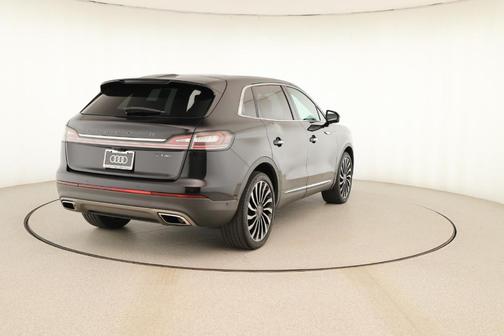 2020 Lincoln Nautilus Black Label