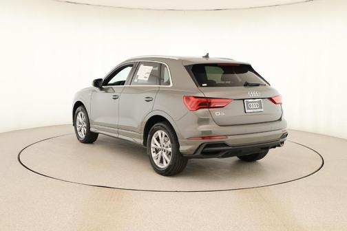 2025 Audi Q3 45 S line Premium