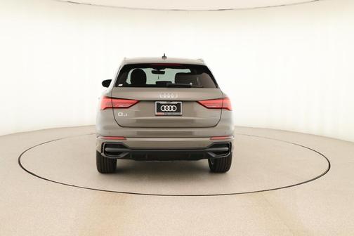 2025 Audi Q3 45 S line Premium