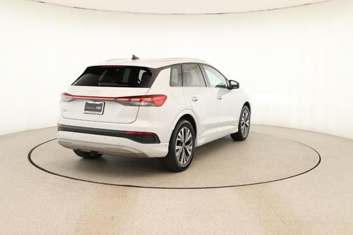 2023 Audi Q4 e-tron 40 Premium Plus