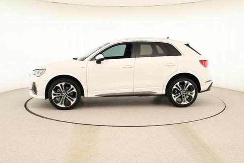 2021 Audi Q3 45 S line Premium