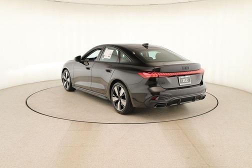 Mythos Black Metallic 2026 Audi A5