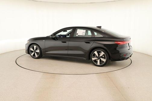 Mythos Black Metallic 2026 Audi A5