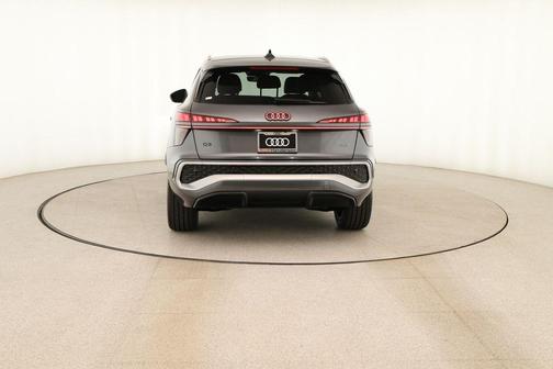 Daytona Gray Pearl 2026 Audi Q3 S line
