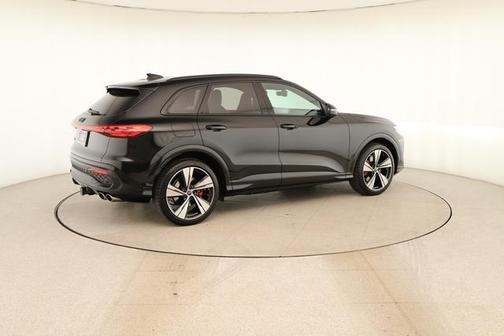 Mythos Black Metallic 2026 Audi SQ5 3.0T Premium Plus