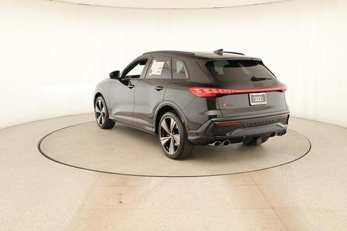 Mythos Black Metallic 2026 Audi SQ5 3.0T Premium Plus