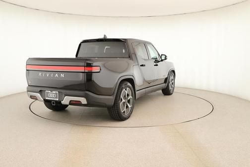 2023 Rivian R1T Adventure Quad Motor Large Pack