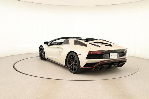 2018 Lamborghini Aventador S Base