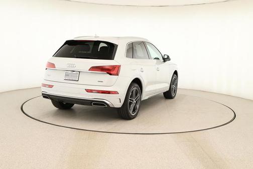 2023 Audi Q5 e 55 S line quattro Premium
