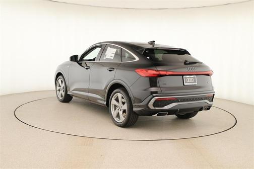 2025 Audi Q5 2.0T Premium