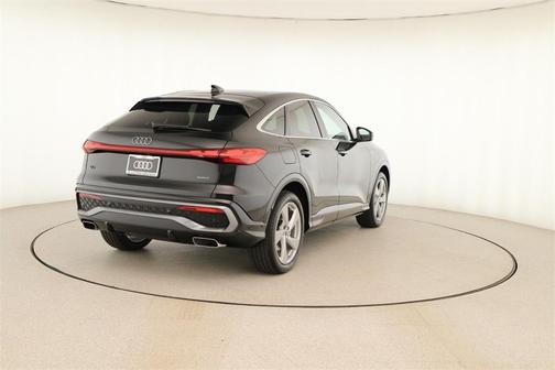 2025 Audi Q5 2.0T Premium