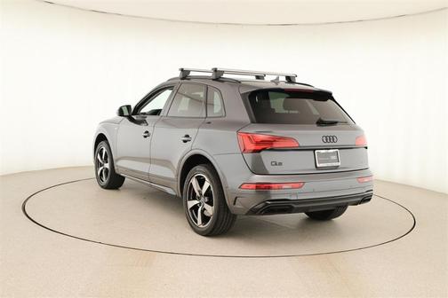 2023 Audi Q5 45 S line Prestige