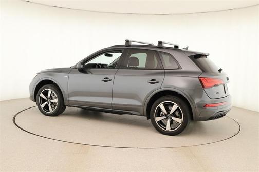 2023 Audi Q5 45 S line Prestige