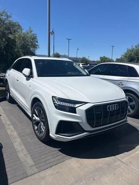 Carrara White 2023 Audi Q8 55 Premium Plus