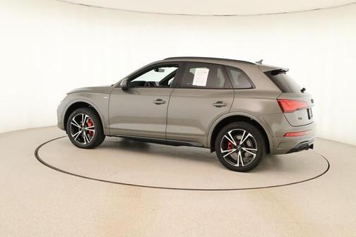 2025 Audi Q5 45 S line quattro Premium