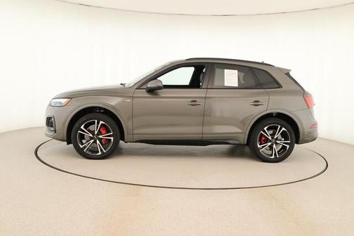 2025 Audi Q5 45 S line quattro Premium