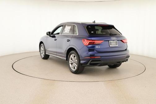 2025 Audi Q3 45 S line Premium