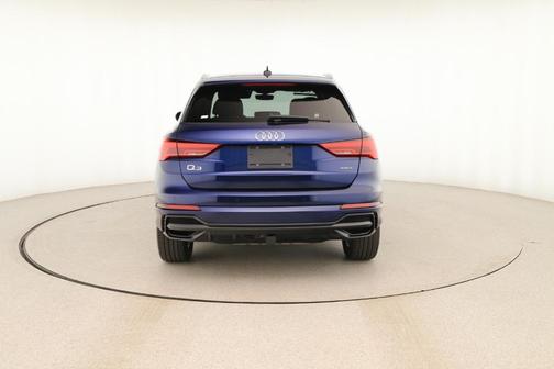 2022 Audi Q3 45 S line Premium