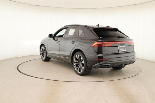 2026 Audi Q8 55 Premium