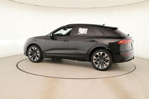 2026 Audi Q8 55 Premium