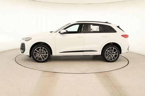 White 2026 Audi Q5 PLUS