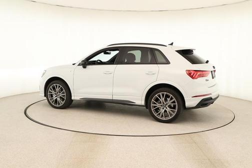 2025 Audi Q3 45 S line Premium