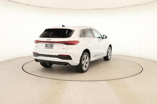 2025 Audi Q5 2.0T quattro Premium