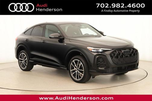 Mythos Black Metallic 2026 Audi Q5 PLUS