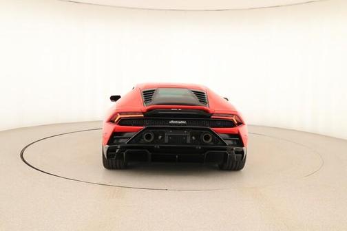 2022 Lamborghini Huracan EVO Base