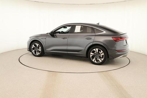 Daytona Gray Pearl Effect 2022 Audi e-tron S line Premium