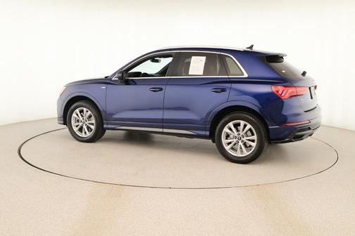 2022 Audi Q3 45 S line Premium
