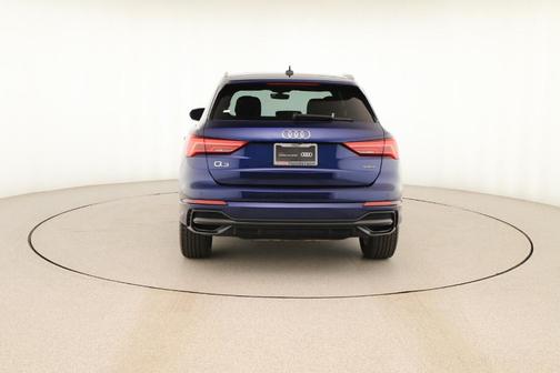 2022 Audi Q3 45 S line Premium