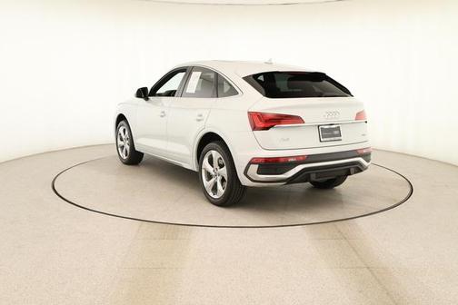 2021 Audi Q5 40 Premium Plus