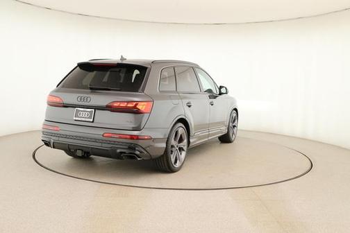 2026 Audi Q7 55 Prestige