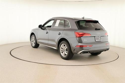 2023 Audi Q5 45 S line quattro Premium