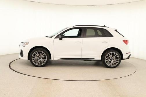 2025 Audi Q3 45 S line Premium