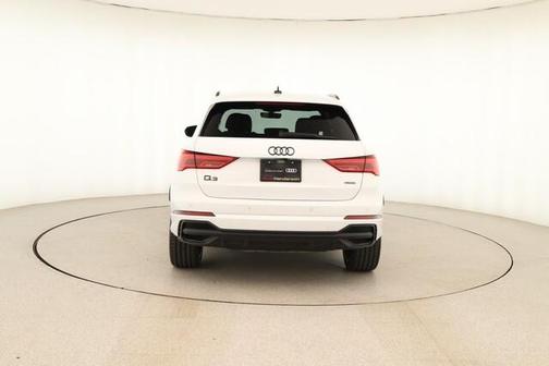 2025 Audi Q3 45 S line Premium