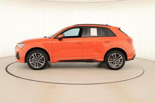 2024 Audi Q3 45 S line Premium